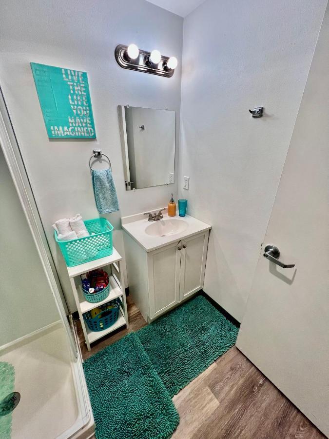 Micro Studio Apartment 10 Minutes Walk To University Of Washington Сиэтл Экстерьер фото