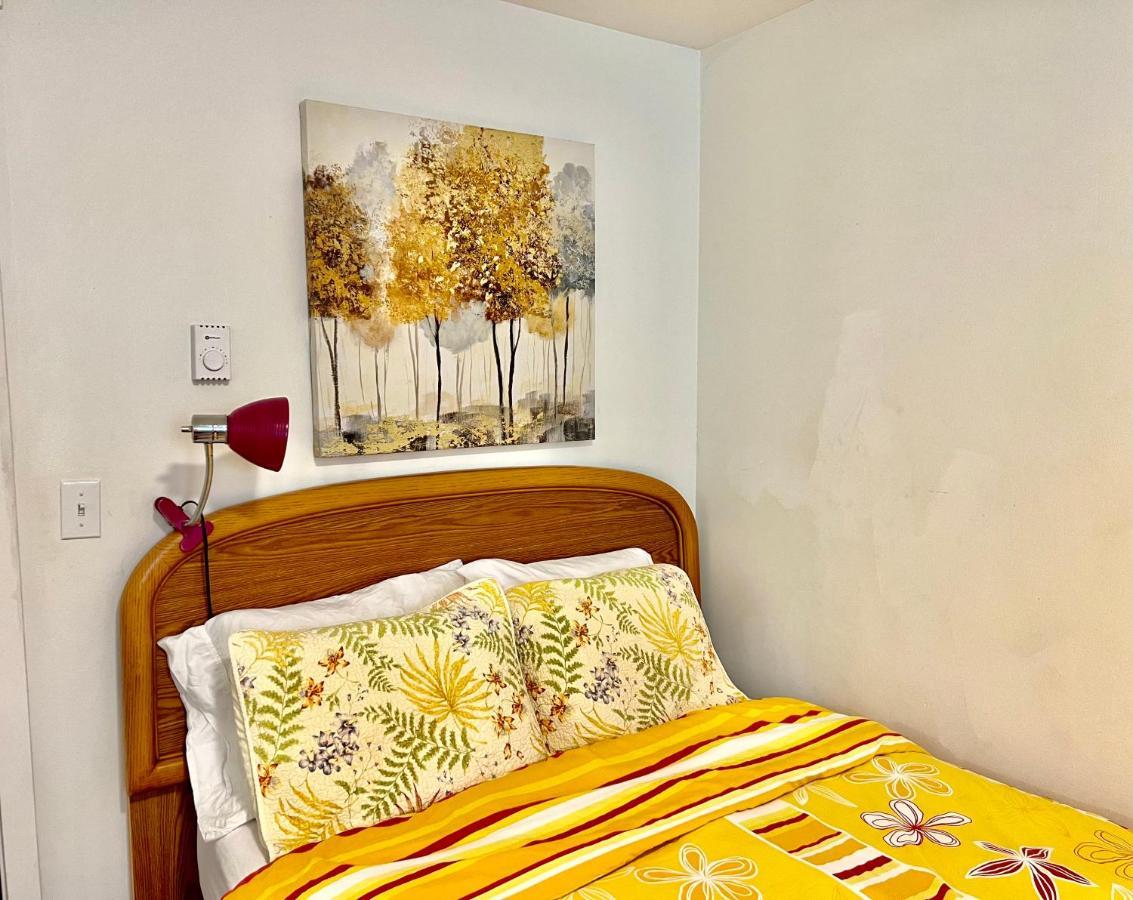Micro Studio Apartment 10 Minutes Walk To University Of Washington Сиэтл Экстерьер фото